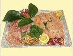 地鶏刺身 現在販売を自粛しております。